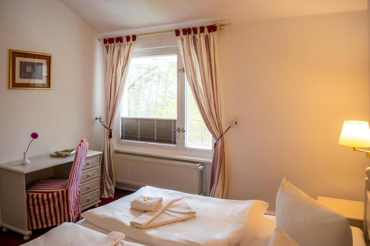 Meeressterne Hotel Weisses Schloss Heringsdorf Dış mekan fotoğraf
